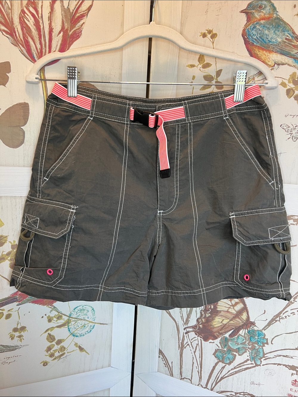 Free People Gray Cargo Shorts with Pink-Striped Belt